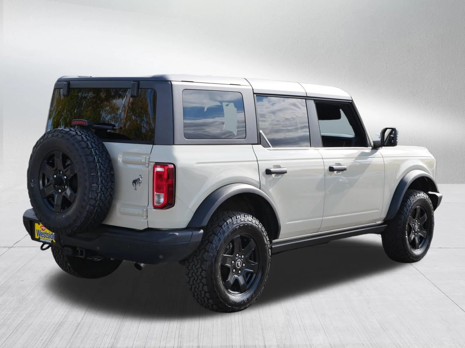 Used 2025 Desert Sand Ford Big Bend image 7