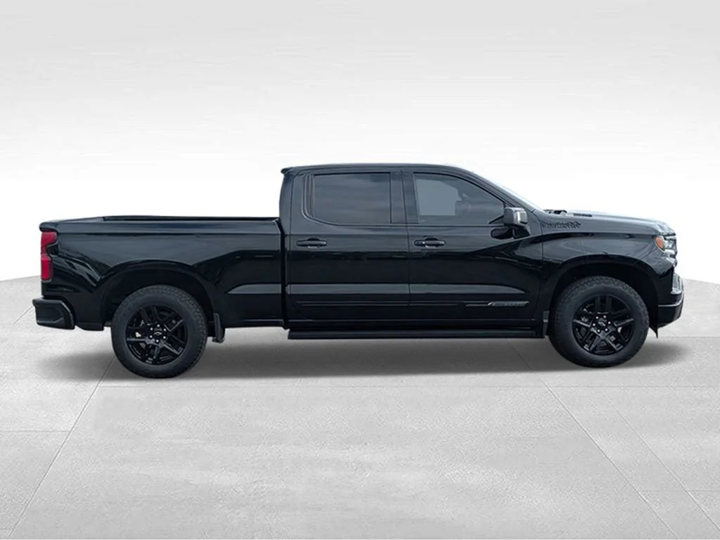 Used 2025 Chevrolet Silverado 1500 High Country with VIN 1GCUKJE87SZ154994 for sale in Inver Grove Heights, Minnesota
