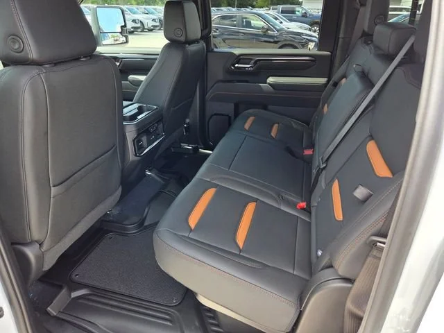 2026 GMC Sierra 3500HD AT4 - Photo 6