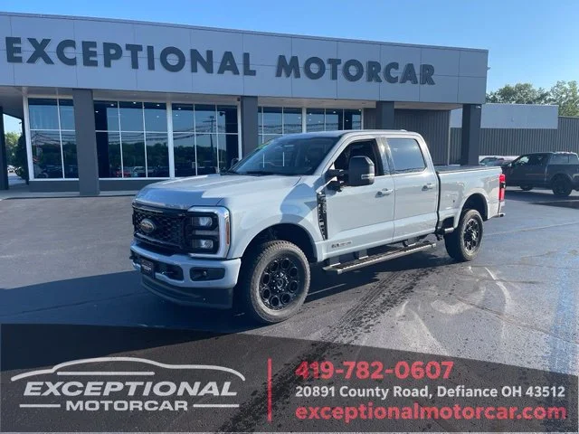 Used 2025 Gray Ford Lariat image 1