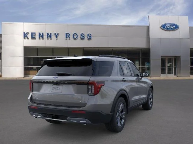 New 2026 Carbonized Gray Metallic Ford Active image 33