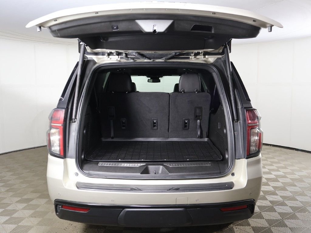 2023 Chevrolet Suburban Z71 - Photo 17