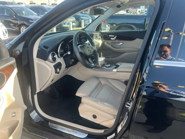 Used 2018 Black Mercedes-Benz GLC 300 image 9