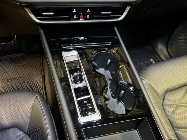 New 2026 Silver Volkswagen 2.0T SE w/Technology image 21