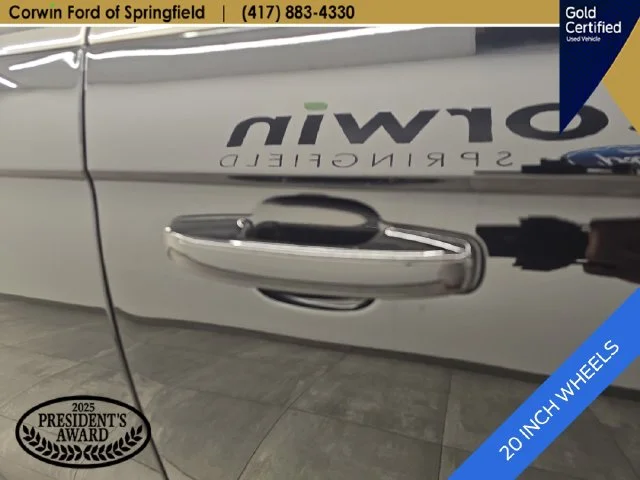 Certified Used 2025 Agate Black Metallic Ford Active image 9