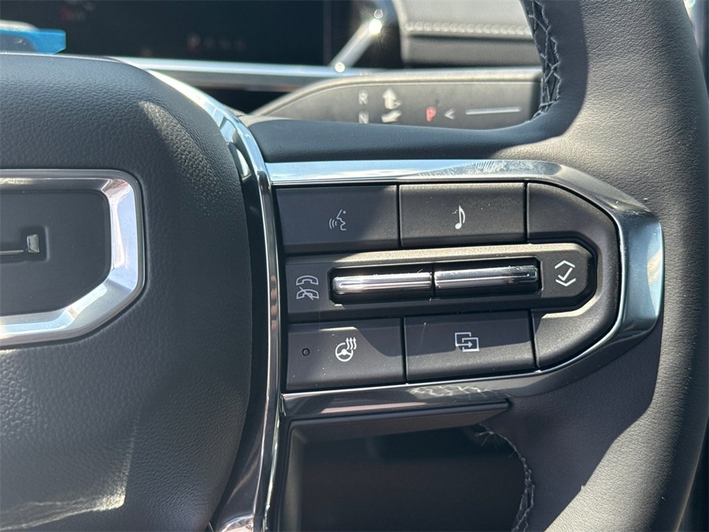 2025 GMC SIERRA - Image 20