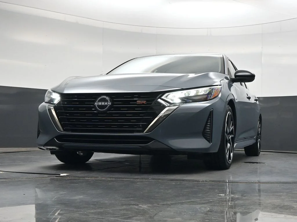 Used 2025 Gray Nissan SR image 50