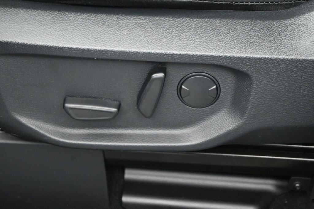 Certified Used 2024 Silver Ford Lariat image 10