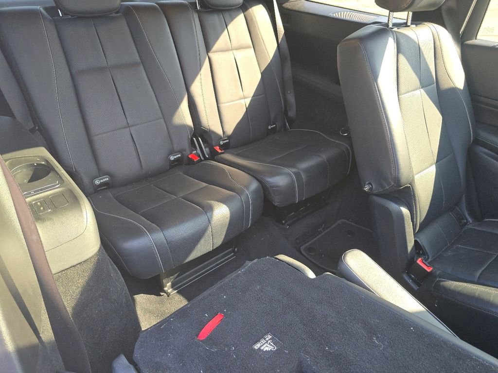Certified Used 2024 MANUFAKTUR Alpine Gray Mercedes-Benz GLS 580 image 19