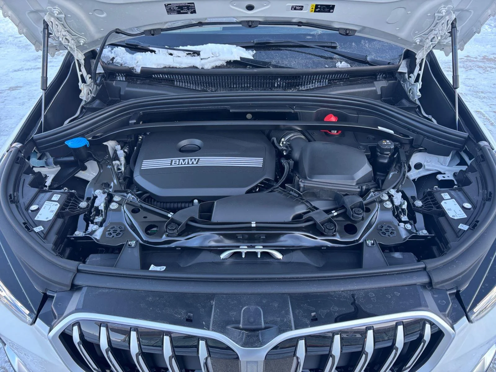 New 2026 Alpine White BMW xDrive28i image 32