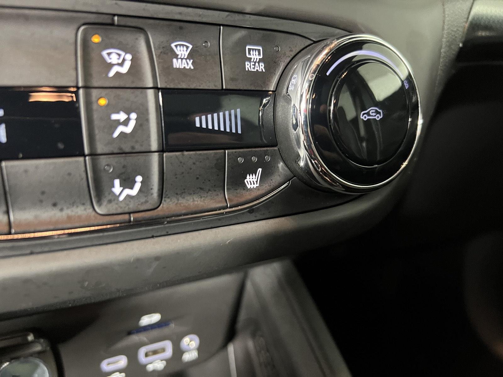 Used 2022 Mosaic Black Metallic Chevrolet RS image 12