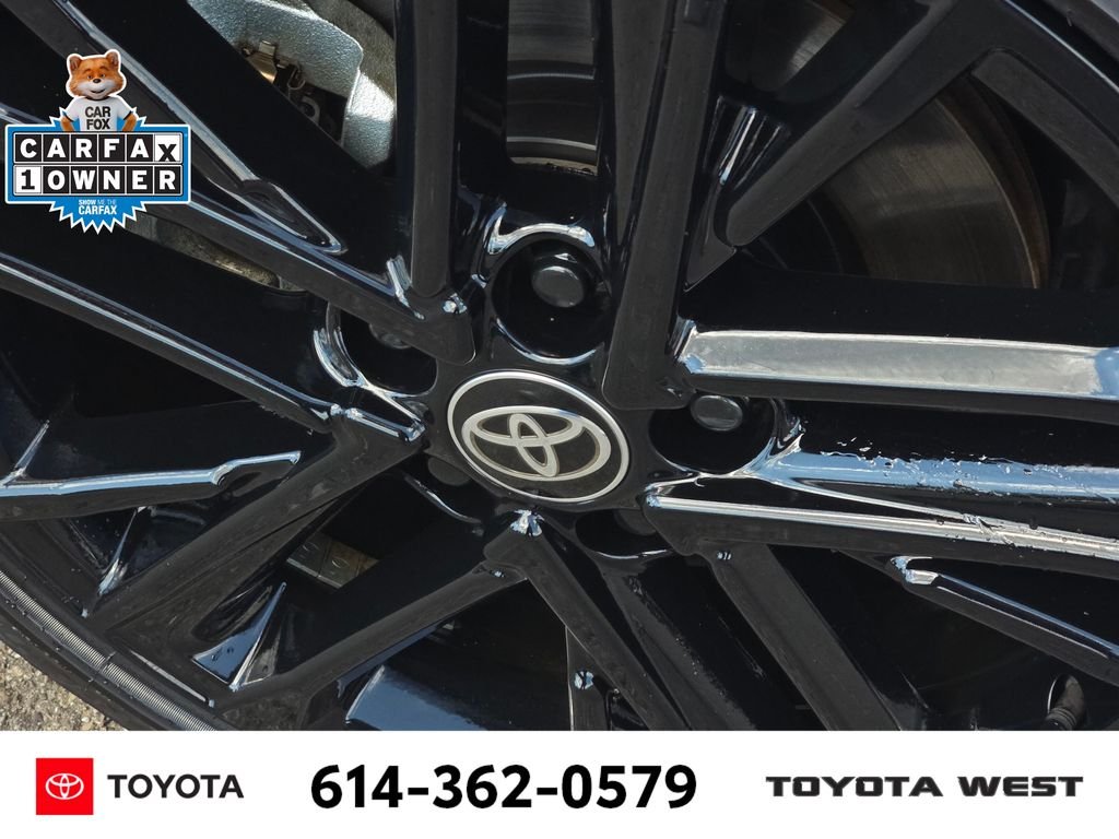 Used 2025  Toyota SE image 12