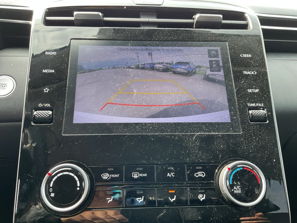 Used 2022 Quartz White Hyundai SEL image 18