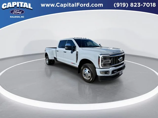 Used 2024 Gray Ford Limited image 2