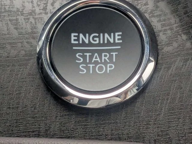New 2026 Star White Metallic Tri-Coat Ford Platinum™ image 67
