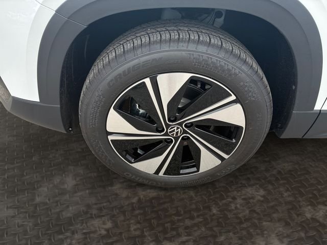 New 2026 Pure White Volkswagen 1.5T SE image 9
