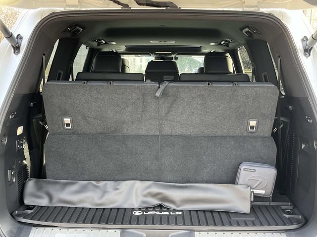 2024 Lexus LX Luxury - Photo 24