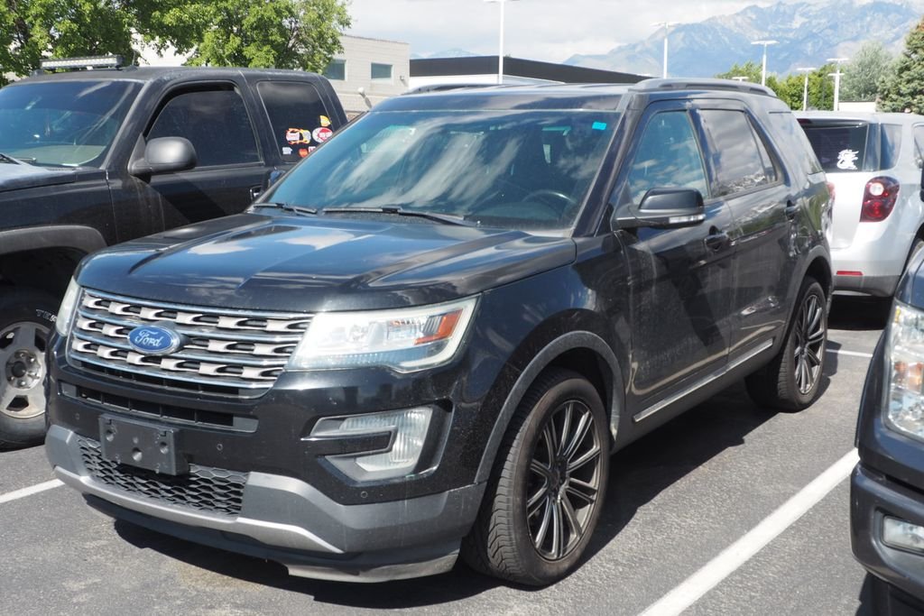 2016 Ford Explorer XLT 4WD's photo