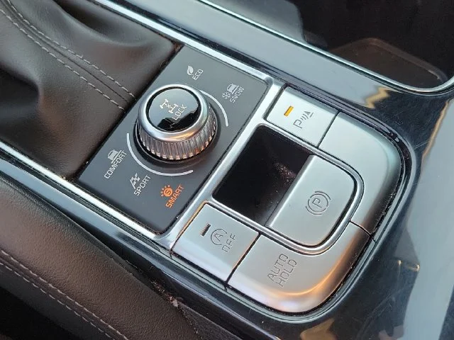 Used 2024 Gray Kia EX X-Line image 18