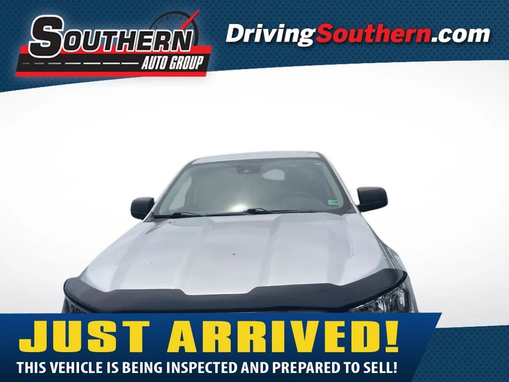 Used 2019 Silver Ford XLT image 1
