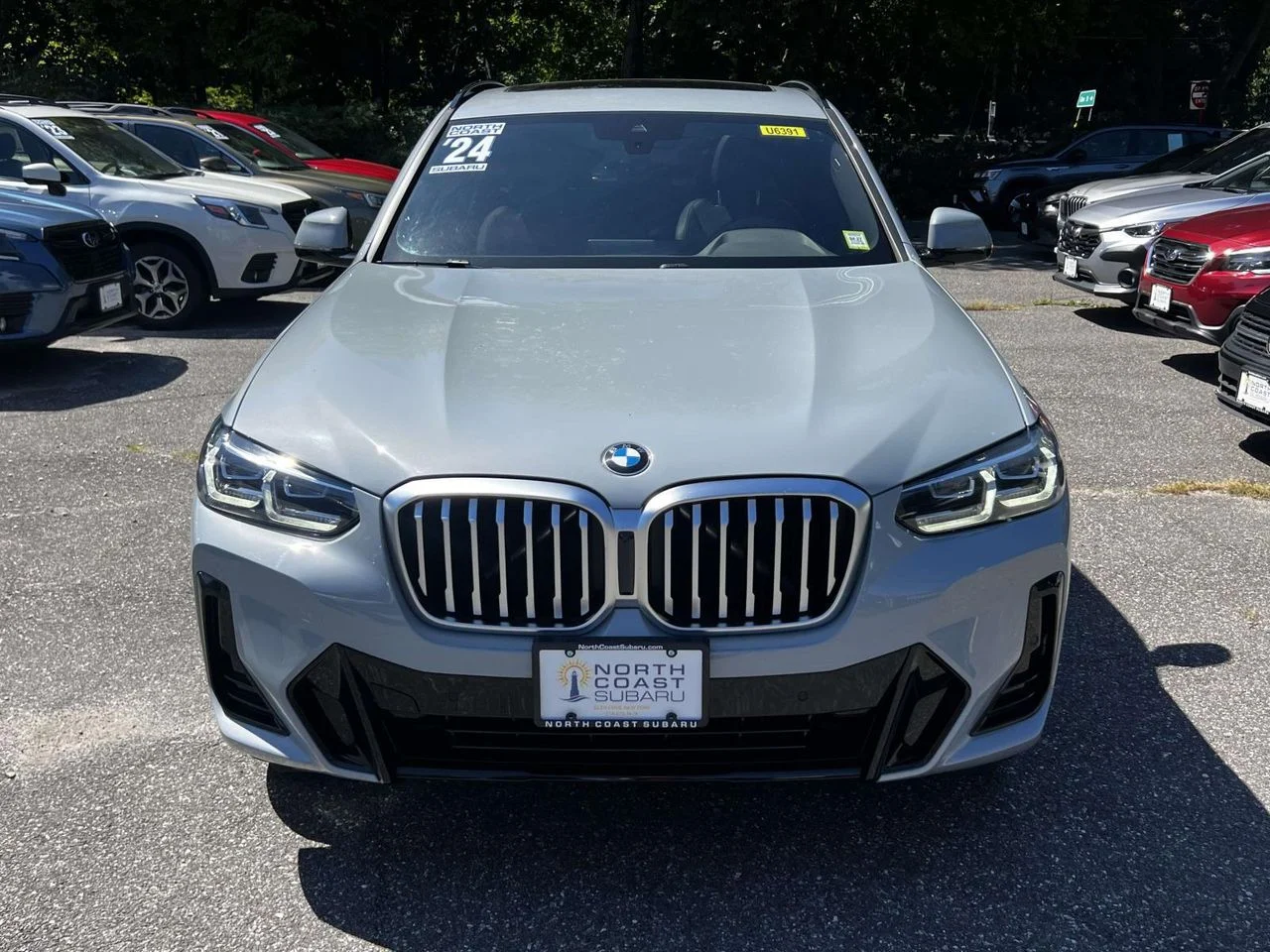 Used 2024 Gray Metallic BMW xDrive30i image 9