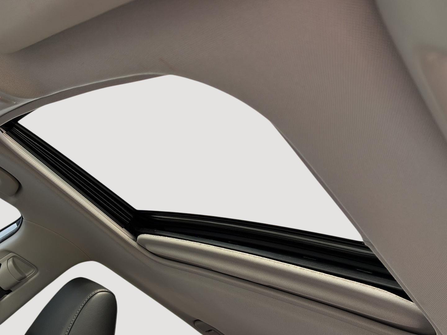 Used 2019 Silver Sky Metallic Toyota Limited image 4