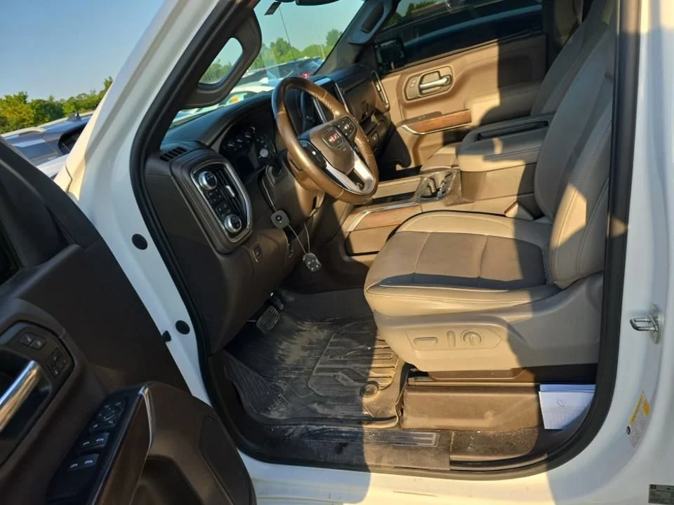 Used 2021 White GMC SLT image 6