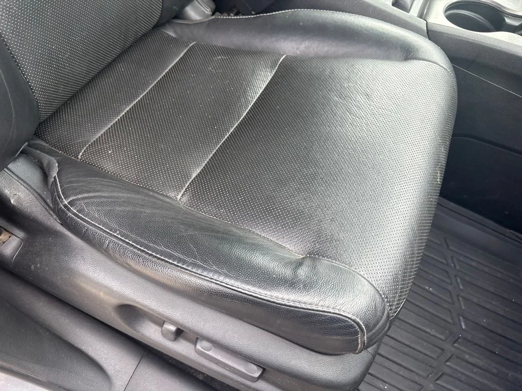 Used 2017 Silver Honda RTL-T image 27