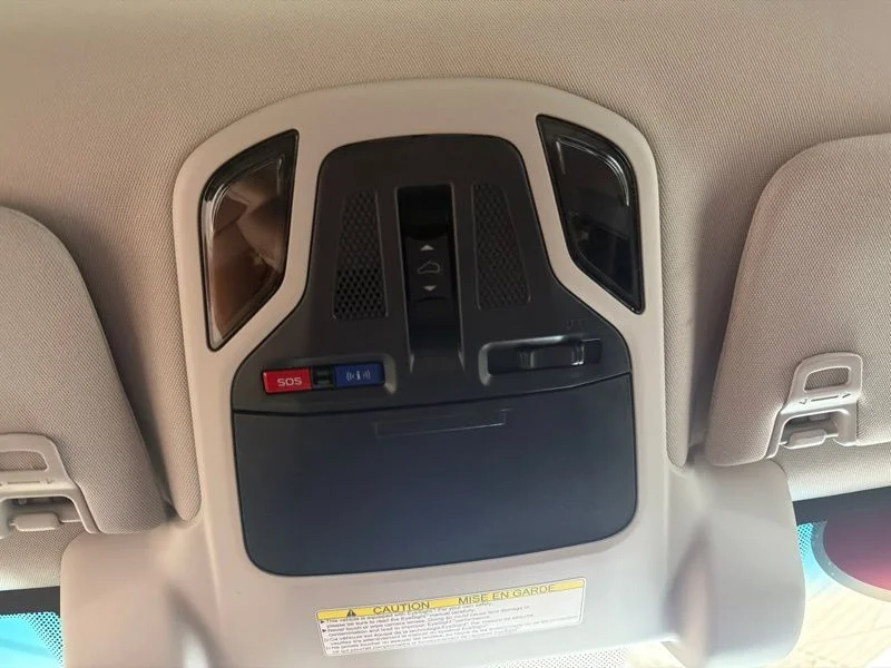 Used 2020 White Subaru Touring image 29