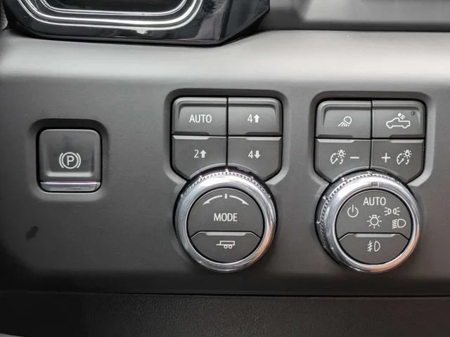 New 2026 Sterling Metallic GMC AT4X image 25