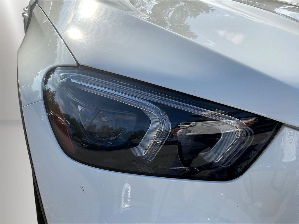 Used 2022 Polar White Mercedes-Benz GLE 350 image 33
