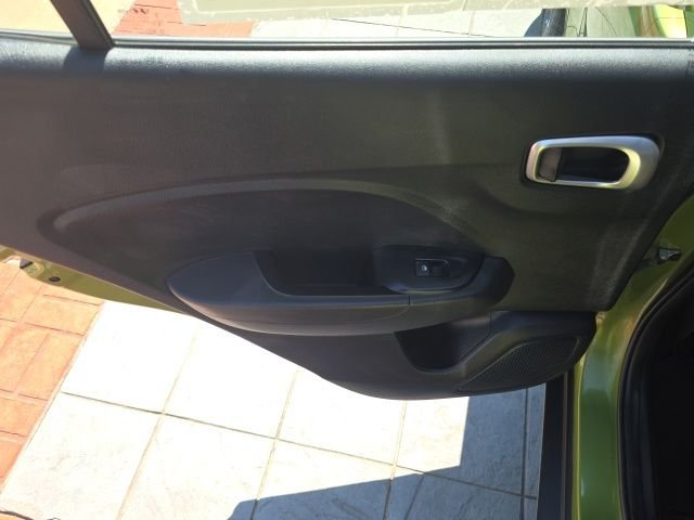 Used 2021 Green Hyundai SEL image 28