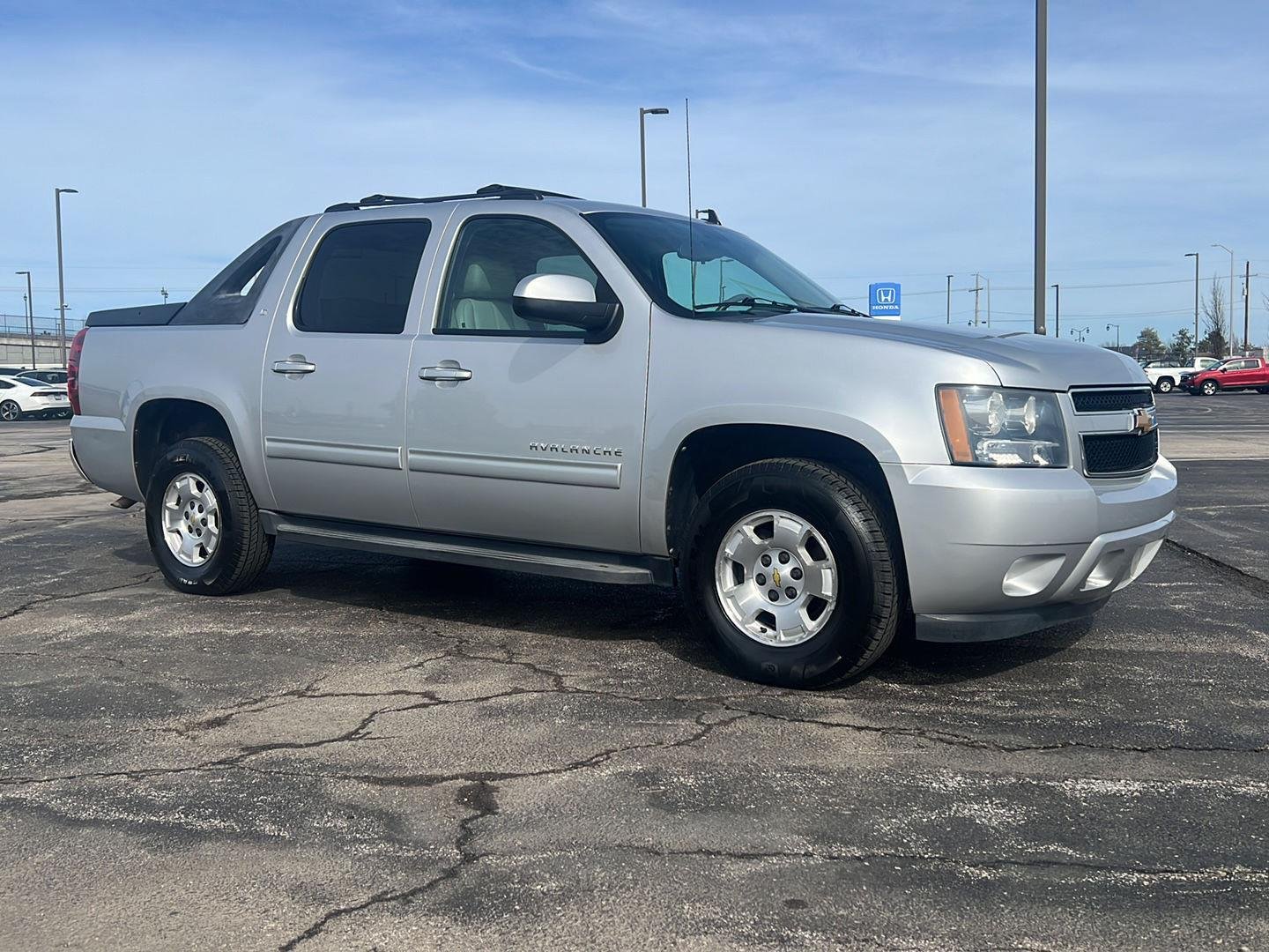 2012 Chevrolet Avalanche LT
