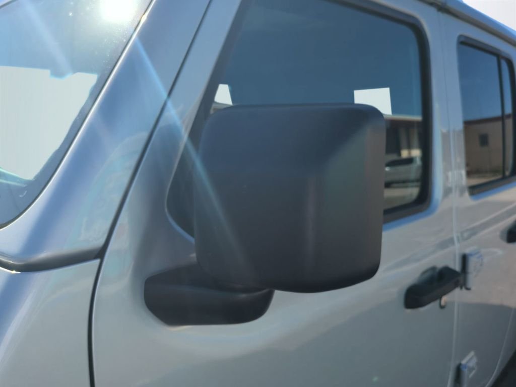 2022 Jeep Gladiator Overland - Photo 12
