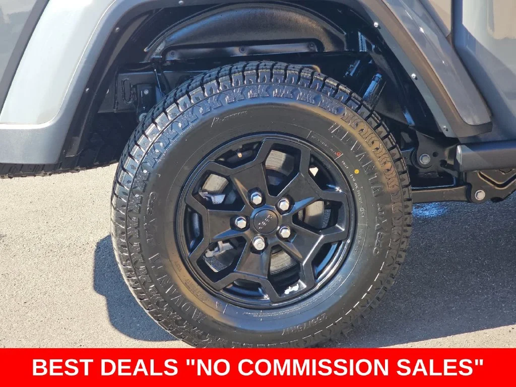 Used 2022 Gray Jeep Willys image 37