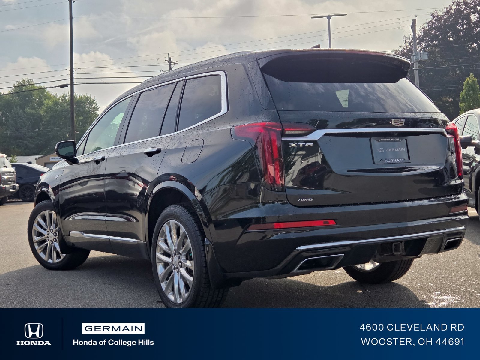 Used 2021 Black Metallic Cadillac Premium Luxury image 15