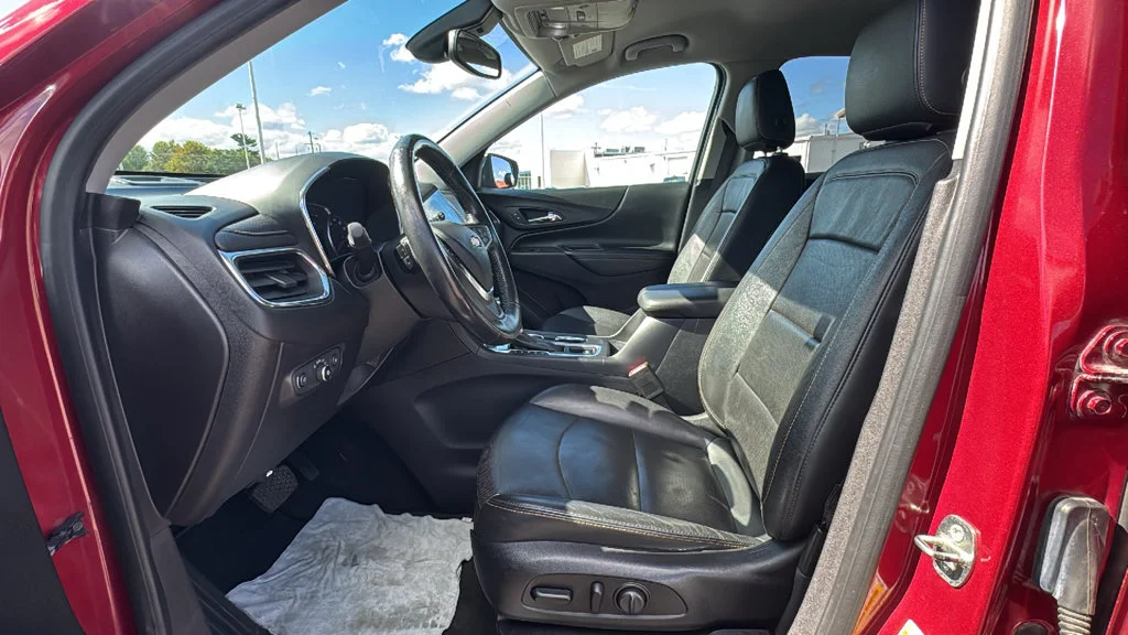 Used 2018 Red Chevrolet Premier image 6