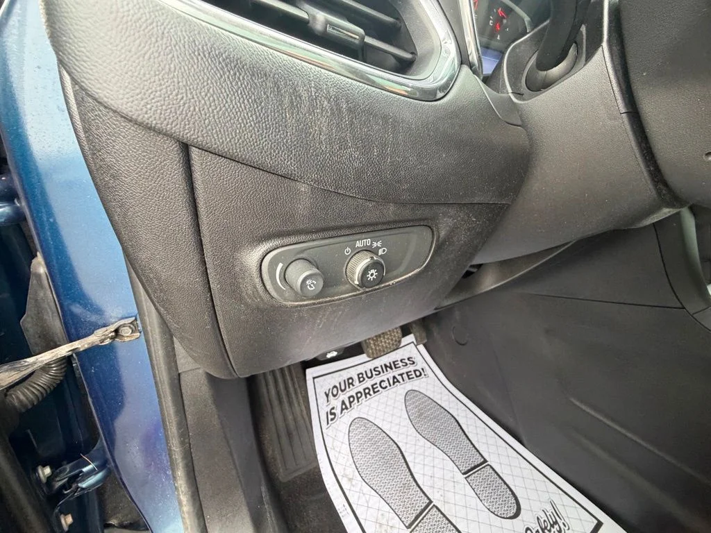 Used 2019 Blue Chevrolet LT image 16