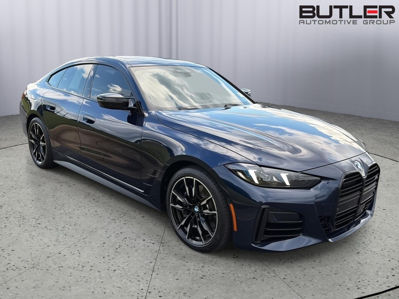 Used 2025 Tanzanite Blue II Metallic BMW M440i xDrive image 8