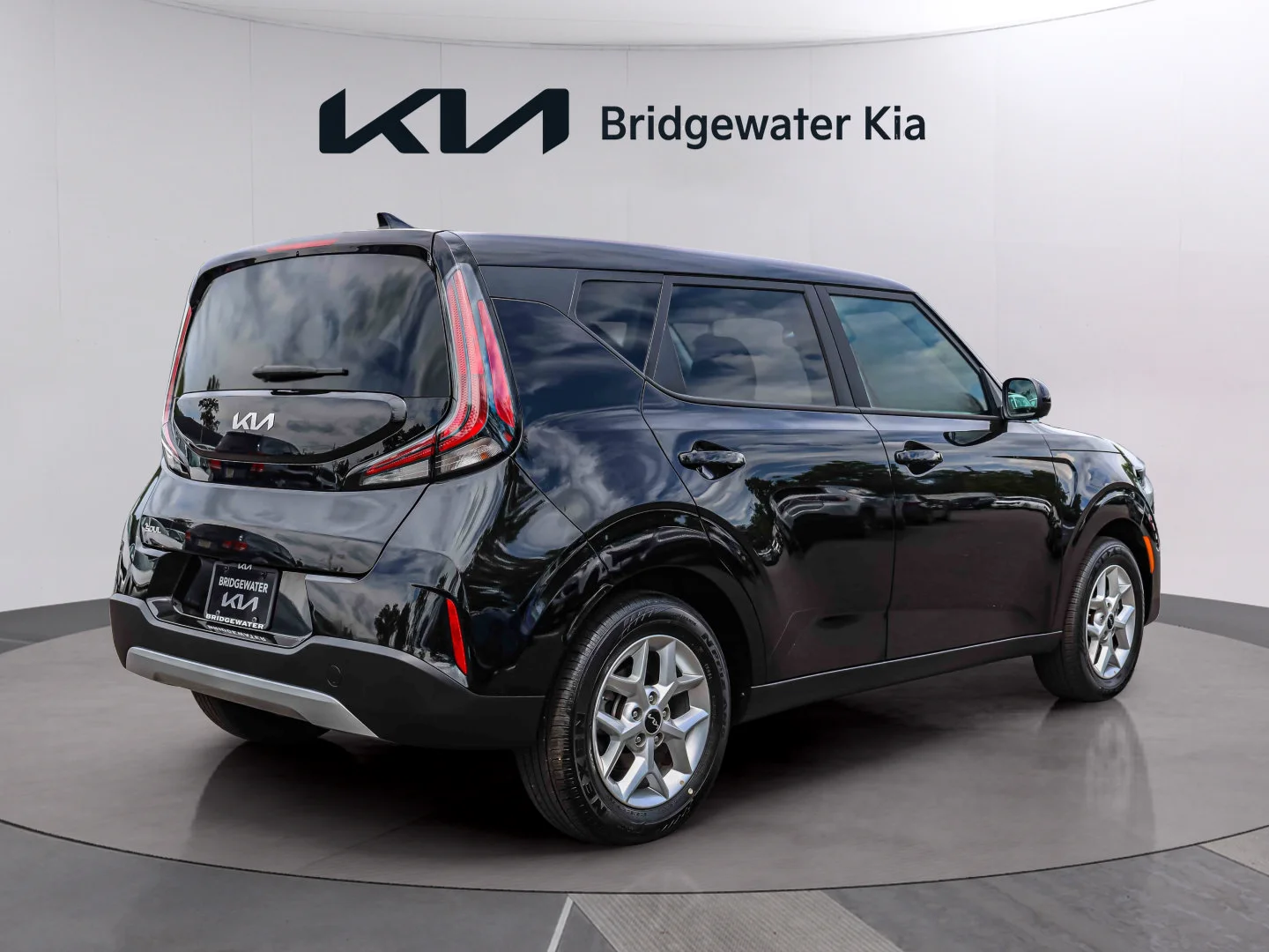 Certified Used 2025 Black Kia LX image 6