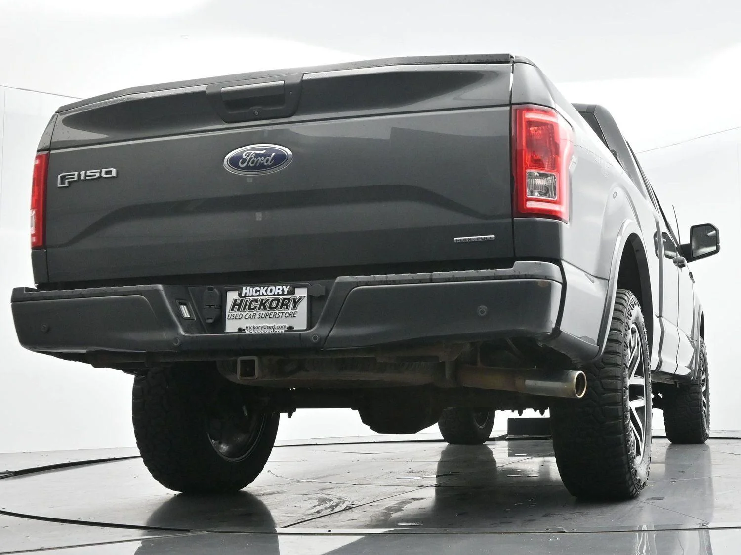 Used 2016 Magnetic Metallic Ford XLT image 53