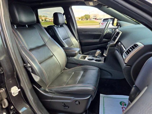 Used 2016 Black Jeep Limited image 19