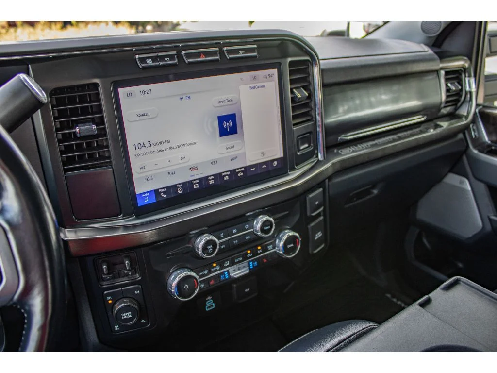 Used 2023 Oxford White Ford LARIAT image 44