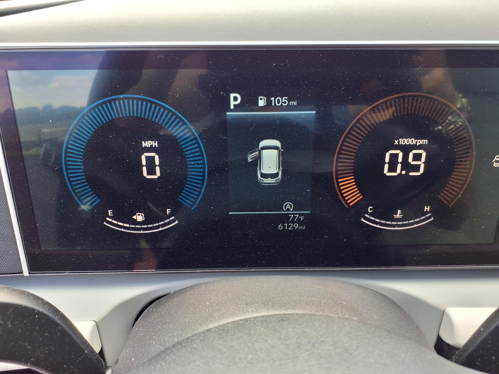 Certified Used 2025 Green Hyundai SE image 9