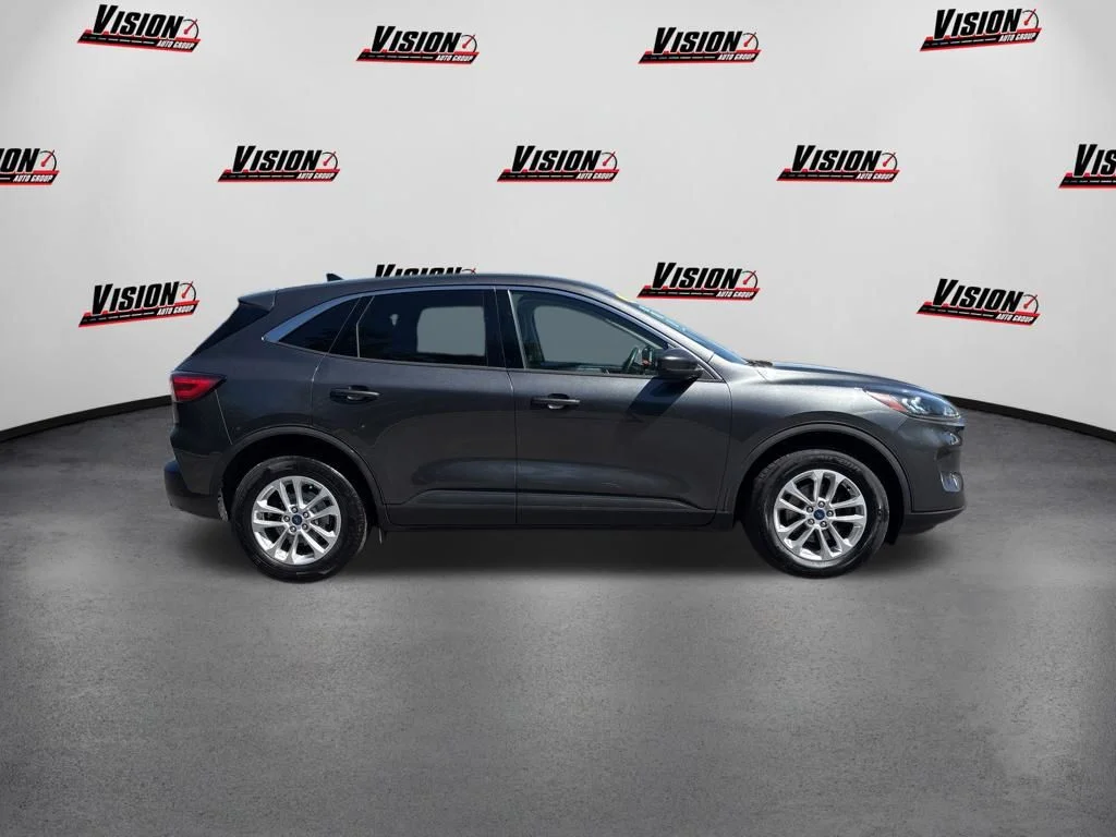 Used 2020 Gray Ford SE image 4