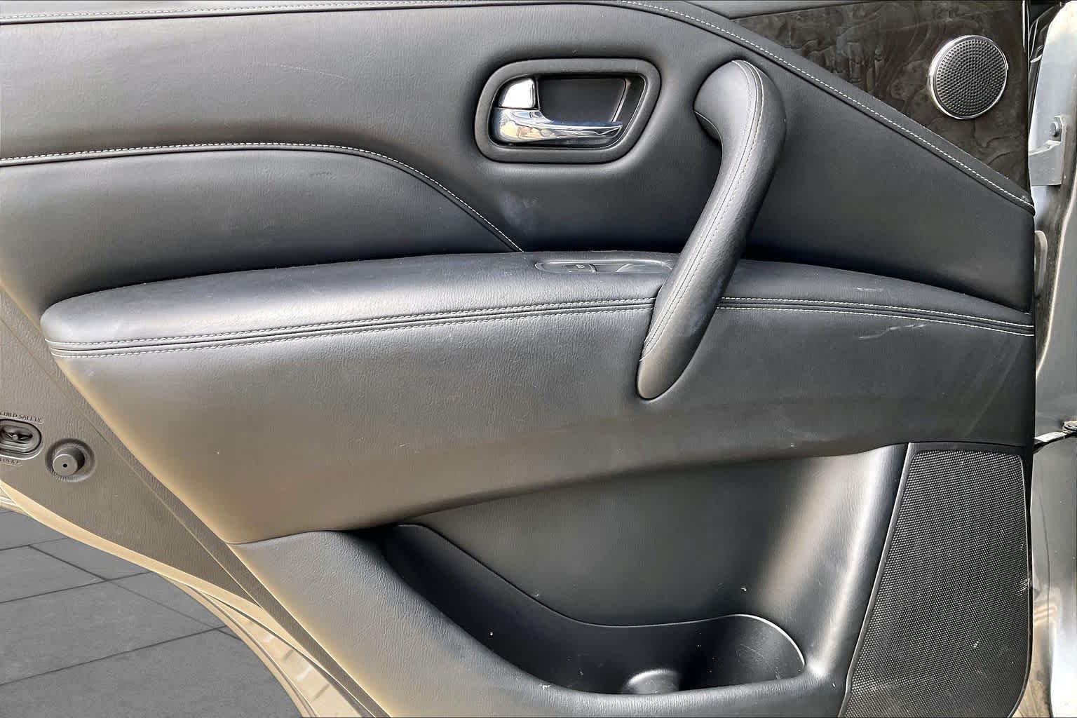 Used 2020 Graphite Shadow INFINITI LUXE image 21
