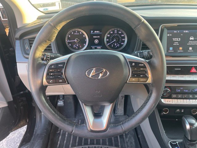 Used 2018 Black Hyundai Limited image 5