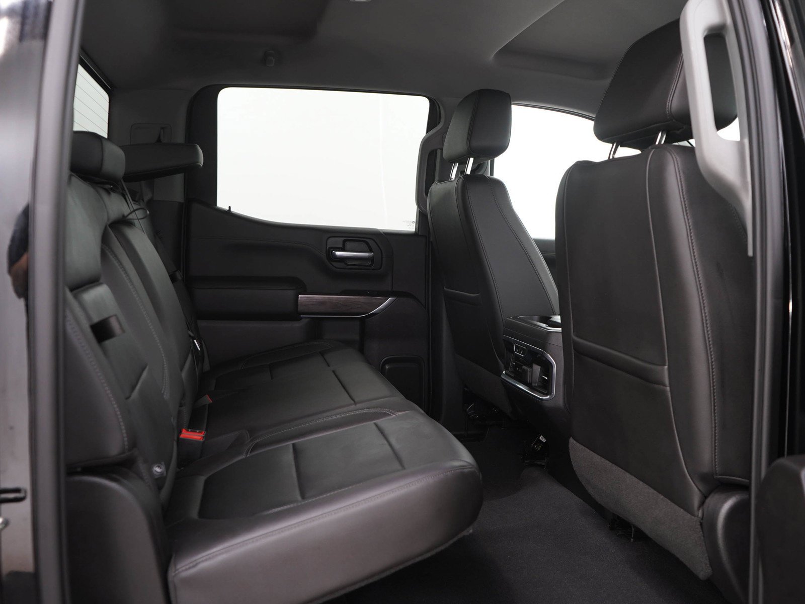 Used 2019 Black Chevrolet LTZ image 14