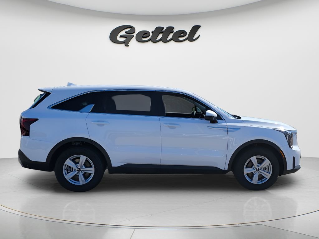 2026 Kia Sorento LX - Photo 3