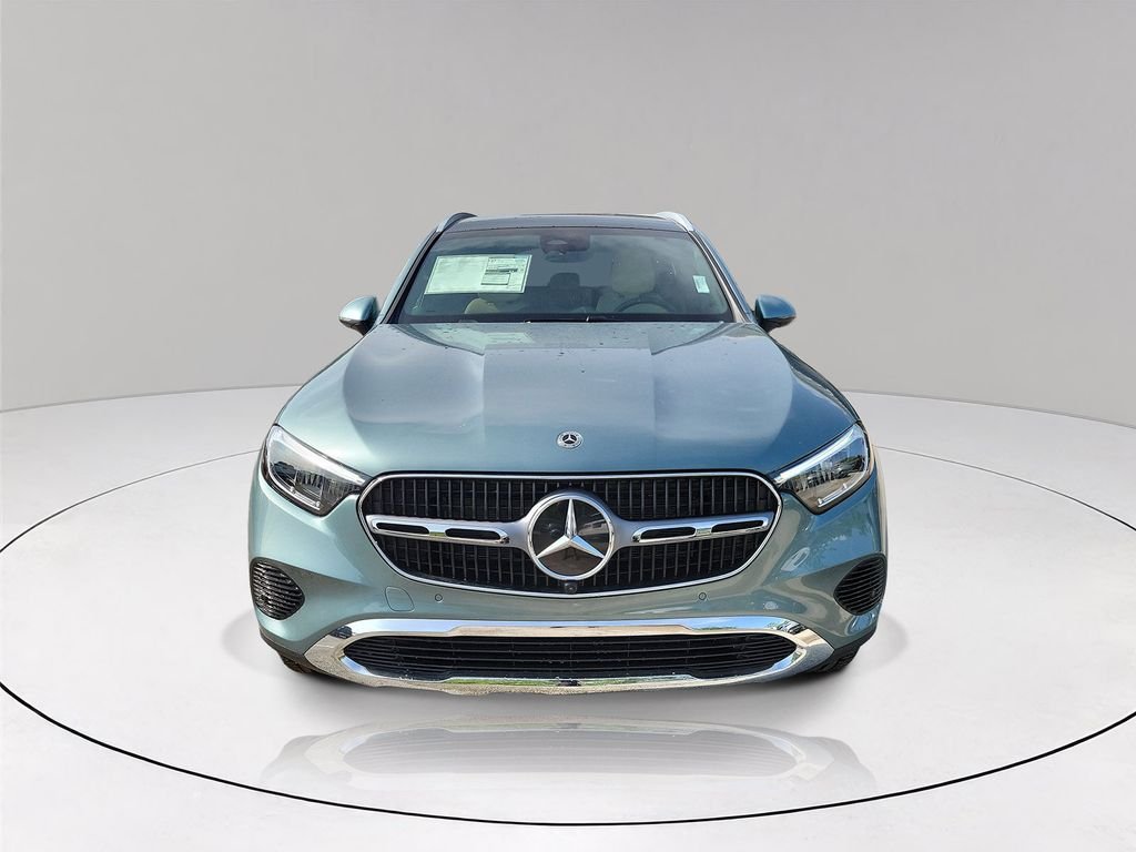 New 2026 Verde Silver Metallic Mercedes-Benz GLC 300 image 2